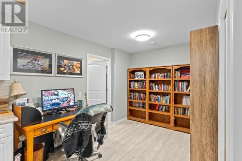 1655 Woodburn Drive, Cache Creek, BC - Indoor Photo Showing Office