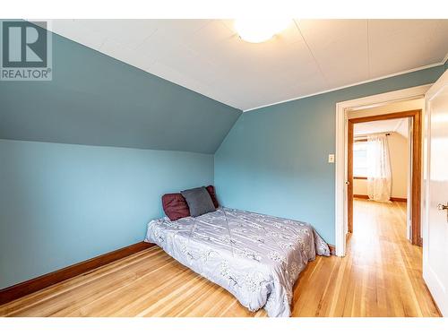 1237 Columbia Avenue, Trail, BC - Indoor Photo Showing Bedroom