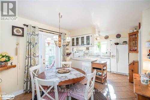 1336 Tiny Beaches Road N, Tiny, ON - Indoor Photo Showing Dining Room