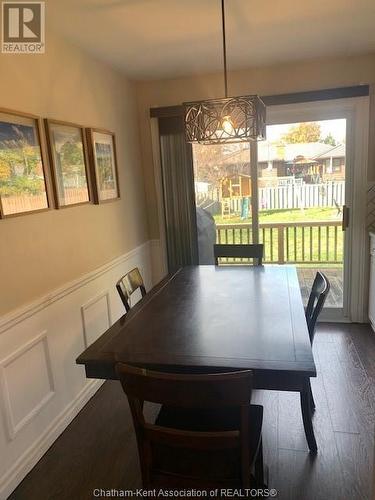 47 Windsor Drive, Chatham, ON - Indoor Photo Showing Dining Room