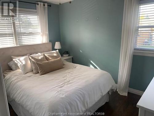 47 Windsor Drive, Chatham, ON - Indoor Photo Showing Bedroom