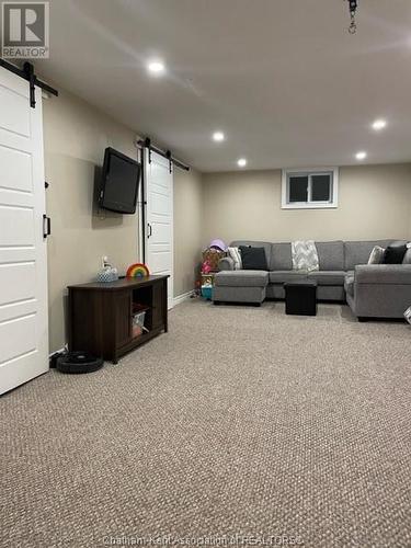 47 Windsor Drive, Chatham, ON - Indoor Photo Showing Basement