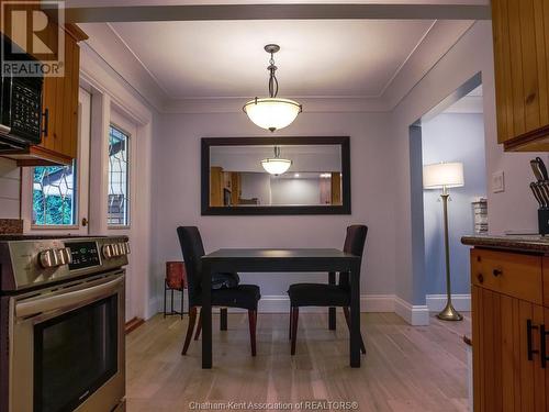 187 Mercer Street, Chatham, ON - Indoor Photo Showing Dining Room