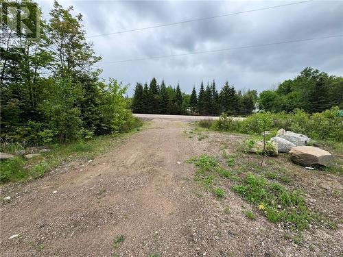 View of road - 4155 Highway 17, Mattawa, ON 