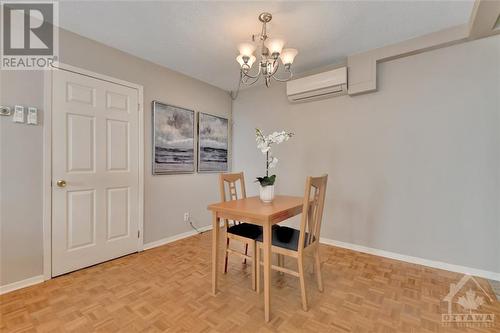 515 St Laurent Boulevard Unit#1809, Ottawa, ON - Indoor Photo Showing Dining Room