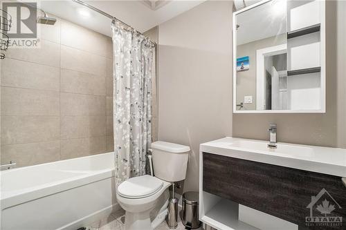 170 Preston Street Unit#301, Ottawa, ON - Indoor Photo Showing Bathroom