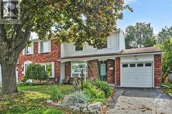 79 HOBART CRESCENT  Ottawa, ON K2H 5S3