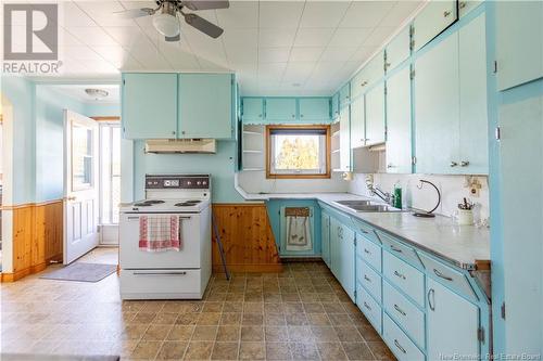 59 King Street, Sackville, NB - Indoor Photo Showing Kitchen