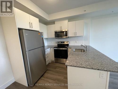 408 - 103 Roger Street, Waterloo, ON - Indoor Photo Showing Kitchen With Stainless Steel Kitchen