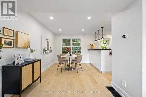 769 Sutherland Avenue, Newmarket, ON - Indoor Photo Showing Dining Room