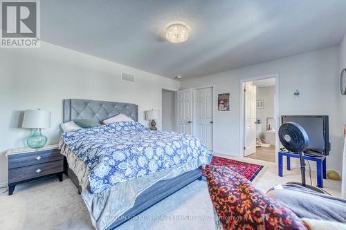 7993 Hackberry Trail, Niagara Falls, ON - Indoor Photo Showing Bedroom