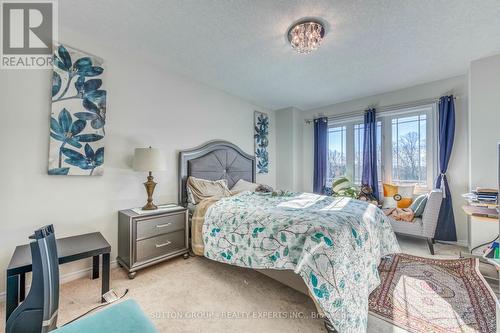 7993 Hackberry Trail, Niagara Falls, ON - Indoor Photo Showing Bedroom