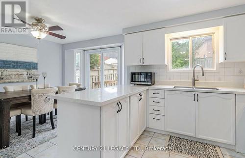 322 Benesfort Crescent, Kitchener, ON - Indoor Photo Showing Kitchen With Double Sink