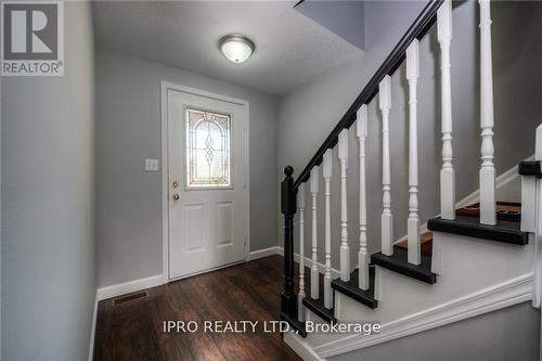 298 Activa Avenue, Kitchener, ON - Indoor Photo Showing Other Room