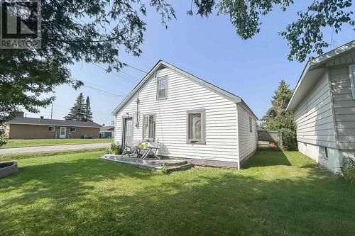 523 Brunswick, Sault Ste. Marie, ON - Outdoor