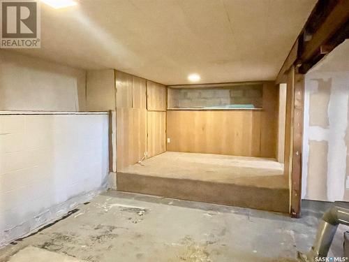 1054 Vaughan Street W, Moose Jaw, SK - Indoor Photo Showing Basement