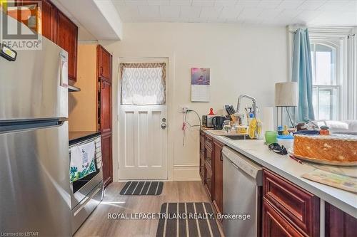 85 Kent Street N, Norfolk (Simcoe), ON - Indoor Photo Showing Kitchen