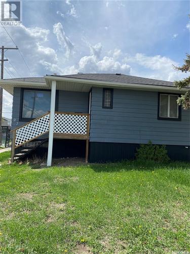 978 Lindsay Street, Regina, SK - Outdoor