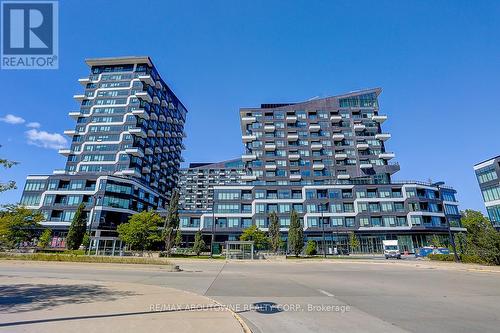 624 - 2485 Taunton Road, Oakville, ON - Outdoor With Balcony With Facade