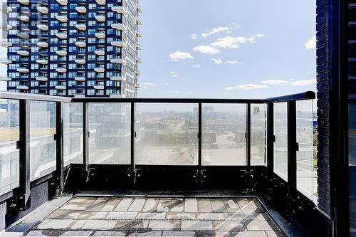 624 - 2485 Taunton Road, Oakville, ON - Outdoor With Balcony