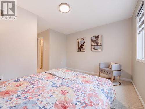 744 Irving Terrace, Milton, ON - Indoor Photo Showing Bedroom