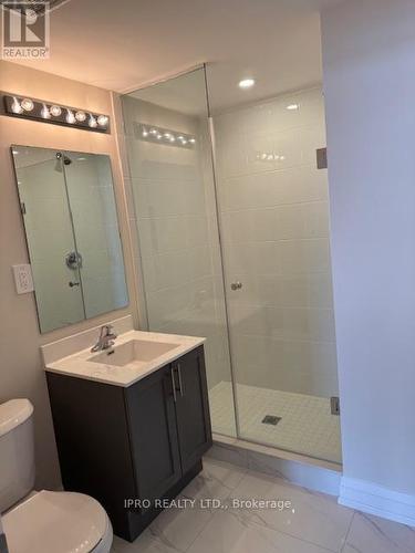 123 - 1565 Rose Way, Milton, ON - Indoor Photo Showing Bathroom