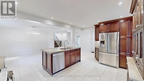 1372 Gatehouse Drive, Mississauga, ON - Indoor Photo Showing Kitchen With Stainless Steel Kitchen With Double Sink