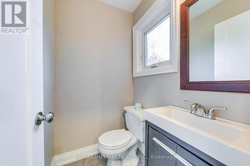 2920 Gulfstream Way, Mississauga, ON - Indoor Photo Showing Bathroom