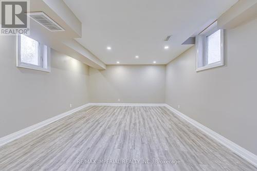 2920 Gulfstream Way, Mississauga, ON - Indoor Photo Showing Other Room