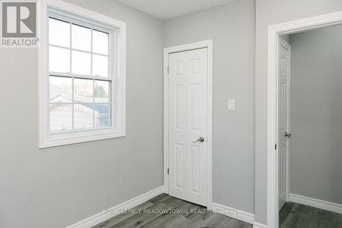 673 Knox Avenue, Hamilton, ON - Indoor Photo Showing Other Room