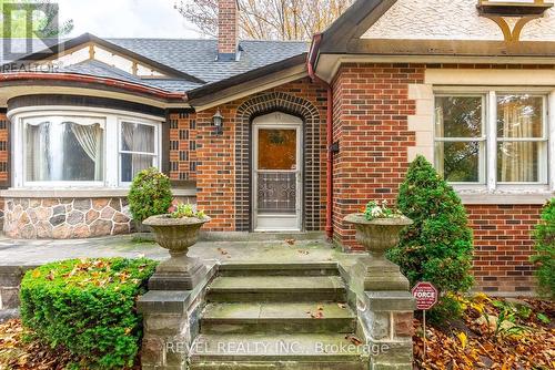 19 Pottruff Road S, Hamilton, ON - Outdoor