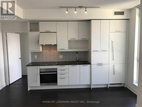 1101 - 30 Nelson Street, Toronto, ON - Indoor Photo Showing Kitchen