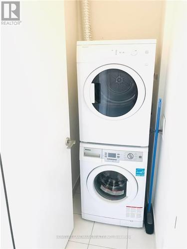 1101 - 30 Nelson Street, Toronto, ON - Indoor Photo Showing Laundry Room