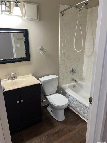 304 929 Northumberland Avenue, Saskatoon, SK - Indoor Photo Showing Bathroom