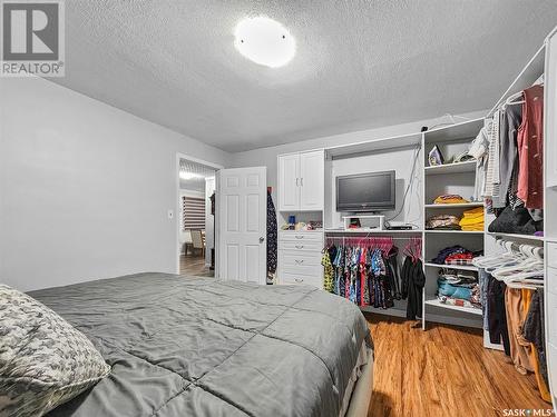 102 7Th Avenue W, Central Butte, SK - Indoor Photo Showing Bedroom