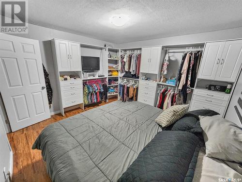 102 7Th Avenue W, Central Butte, SK - Indoor Photo Showing Bedroom