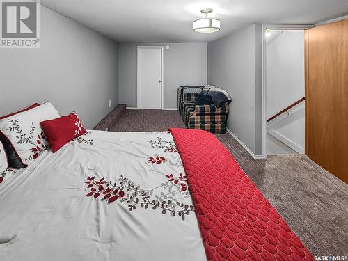 102 7Th Avenue W, Central Butte, SK - Indoor Photo Showing Bedroom