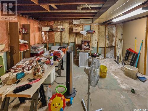 102 7Th Avenue W, Central Butte, SK - Indoor Photo Showing Basement