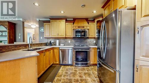 10 Robin'S Pond Hill Road, Torbay, NL - Indoor Photo Showing Kitchen With Double Sink