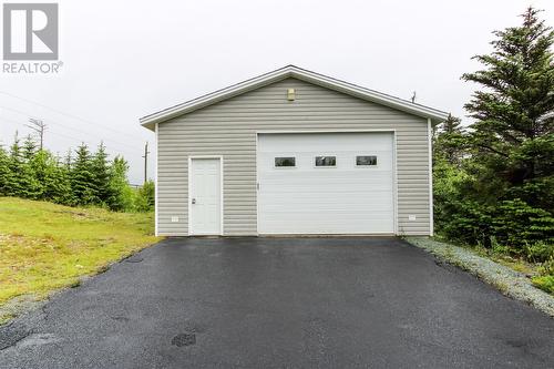 10 Robin'S Pond Hill Road, Torbay, NL - Outdoor