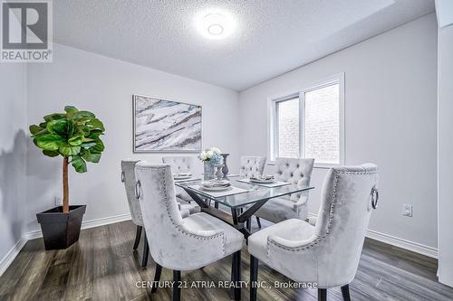 258 Stone Road, Aurora, ON - Indoor Photo Showing Dining Room