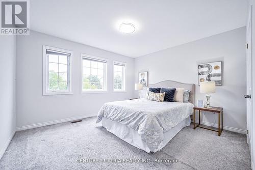 258 Stone Road, Aurora, ON - Indoor Photo Showing Bedroom