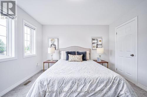 258 Stone Road, Aurora, ON - Indoor Photo Showing Bedroom