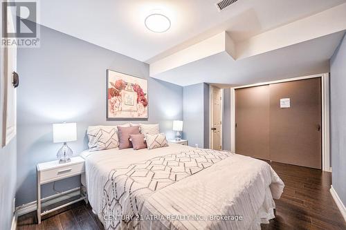 258 Stone Road, Aurora, ON - Indoor Photo Showing Bedroom