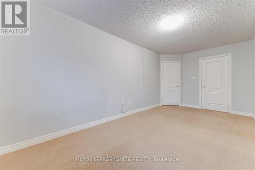 90 Christian Ritter Drive, Markham, ON - Indoor Photo Showing Other Room