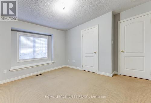 90 Christian Ritter Drive, Markham, ON - Indoor Photo Showing Other Room