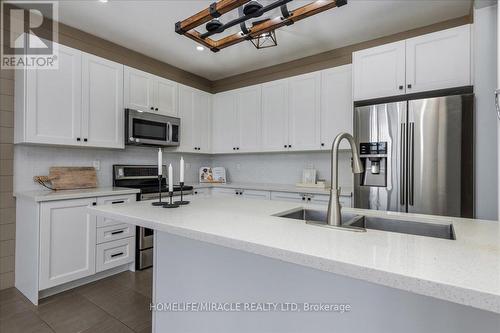 30 Michaelis Street, New Tecumseth, ON - Indoor Photo Showing Kitchen With Double Sink