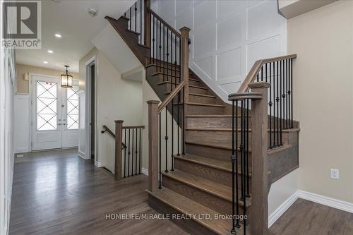 30 Michaelis Street, New Tecumseth, ON - Indoor Photo Showing Other Room