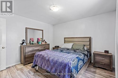 723 St Marys Street, Peterborough (Otonabee), ON - Indoor Photo Showing Bedroom