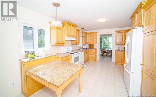 20 Nicholson Lane, Douglas, NB - Indoor Photo Showing Kitchen